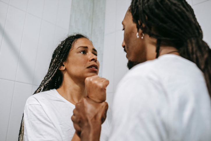 #울산형사전문변호사 #형사전문변호사 #범죄 #절도 #울산절도 #울산협박죄 #협박죄 #특정범죄가중처벌등에관한법률 #특가법.png