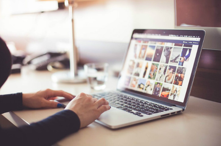 울산 직장 내 성희롱, 울산 직장 내 성희롱 대응 변호사, 직장 내 성희롱 대응, 직장 내 성희롱 신고, 직장 내 성희롱 진정, 울산 직장 내성희롱 신고, 울산 직장 내 성희롱 진정, 직장 내 성희롱 고소, 울산 형사 고소, 울산 고소 변호사, 울산 형사 변호사, 울산고소장대필.jpg